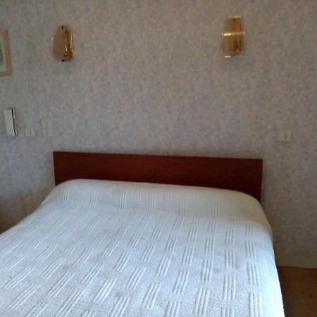 Chambres D'Hotes Des Voyageurs Magnac-Bourg ภายนอก รูปภาพ