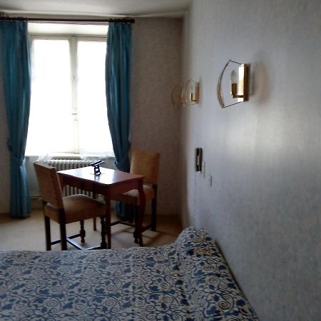 Chambres D'Hotes Des Voyageurs Magnac-Bourg ภายนอก รูปภาพ